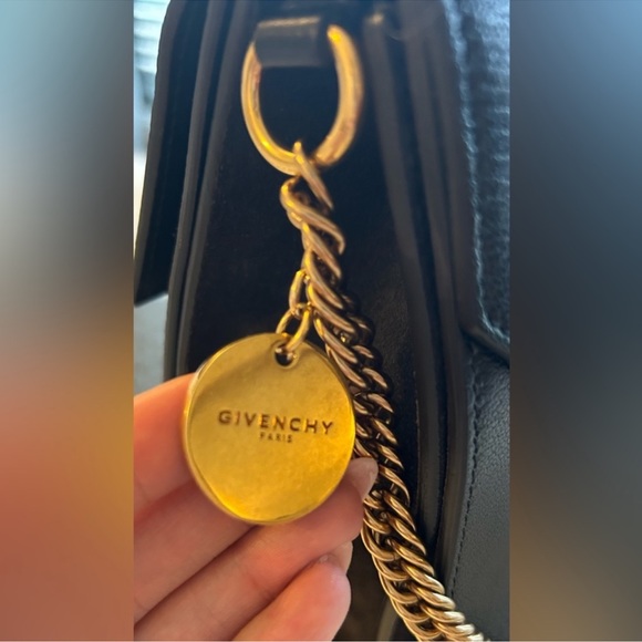 GIVENCHY GV3 Black Smooth Leather & Suede
Shoulder Bag - Picture 2 of 11